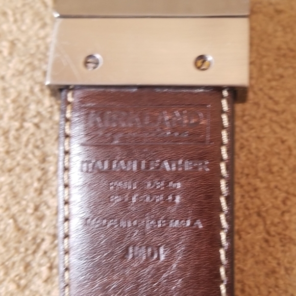 Mens Kirkland Signature leather belt black silver - Picture 5 of 5